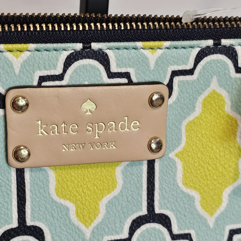 *NWOT* Kate Spade Cabana Tile Linet Wristlet